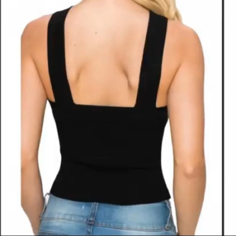 Black Ribbed Statement Neckline Tank Top - Picture 3 of 7